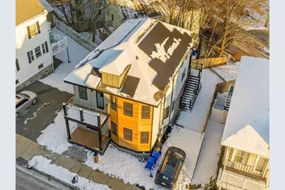 7 Park Ave Ext, Arlington, MA 02475 - Photo 3