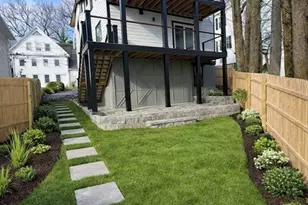 7 Park Avenue Extension, Arlington, MA 02475 - Photo 3
