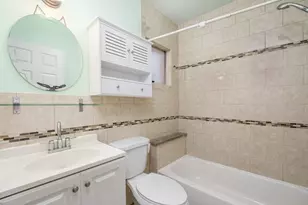 7 Orchard St, Newton, MA 02458 - Photo 3