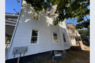 131 College St, Springfield, MA 01109 - Photo 39