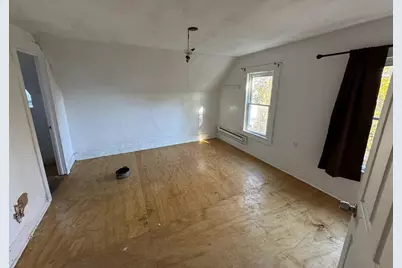 131 College St, Springfield, MA 01109 - Photo 27