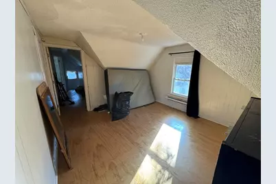 131 College St, Springfield, MA 01109 - Photo 31