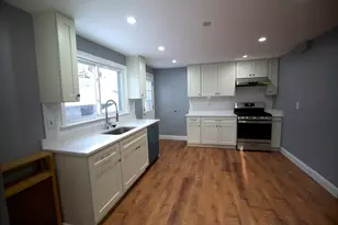 221 S Central Ave, Quincy, MA 02170 - Photo 5