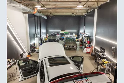 100 Ferncroft Rd #108, Danvers, MA 01923 - Photo 9