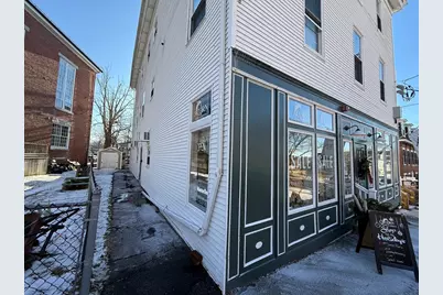 8-10 Essex St #1, Andover, MA 01810 - Photo 15