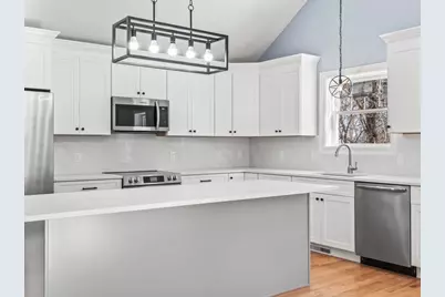 23 Orrison Street, Worcester, MA 01609 - Photo 5