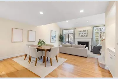 7 Wainwright Road #15, Winchester, MA 01890 - Photo 5