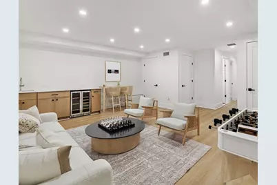 327 Alewife Brook Pkwy #B, Somerville, MA 02144 - Photo 19