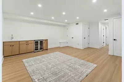 327 Alewife Brook Pkwy #B, Somerville, MA 02144 - Photo 31