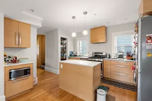 8 Seven Pines, Cambridge, MA 02140 - Photo 3