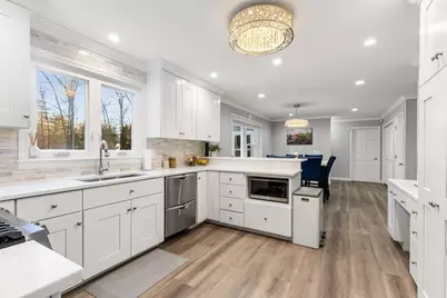 62 Hawkins Ln, Marlborough, MA 01752 - Photo 9