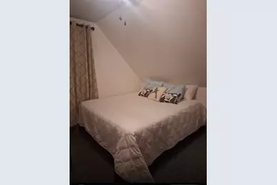 28 Cove Street #3, New Bedford, MA 02744 - Photo 3