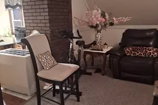 28 Cove St, New Bedford, MA 02744 - Photo 7