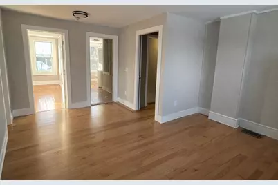 13 Hampden St #2, Westfield, MA 01085 - Photo 3