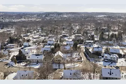 16 Battlemarch Way, Woburn, MA 01801 - Photo 37