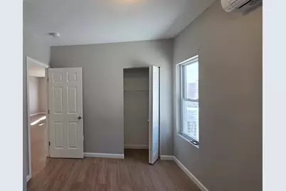 31 Hicks St #1, New Bedford, MA 02740 - Photo 13