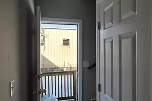 31 Hicks St, New Bedford, MA 02740 - Photo 23