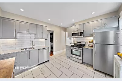 131 King St #3, Boston, MA 02122 - Photo 1