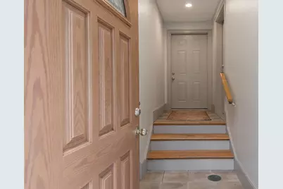 36 Sciarappa St #1, Cambridge, MA 02141 - Photo 21