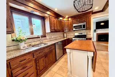5 Fenimore Blvd, Springfield, MA 01108 - Photo 7