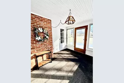 5 Fenimore Blvd, Springfield, MA 01108 - Photo 13