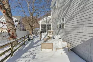24 Montgomery Ct, Falmouth, MA 02540 - Photo 33