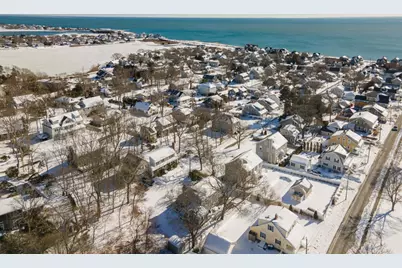 24 Montgomery Ct, Falmouth, MA 02540 - Photo 35