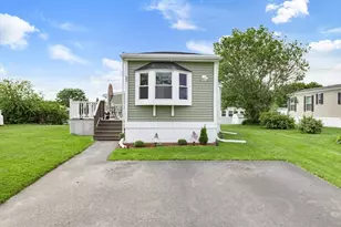 55 Bally Dr, Raynham, MA 02767 - Photo 3