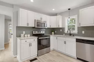 55 Bally Dr, Raynham, MA 02767 - Photo 9