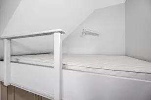 491 Dutton St, Lowell, MA 01854 - Photo 17