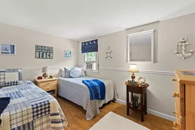 36 Linden St, Taunton, MA 02780 - Photo 17