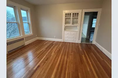 21-21A Carney St #2, Medford, MA 02155 - Photo 5