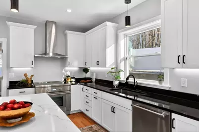 1 Goddard Dr, Nahant, MA 01908 - Photo 15