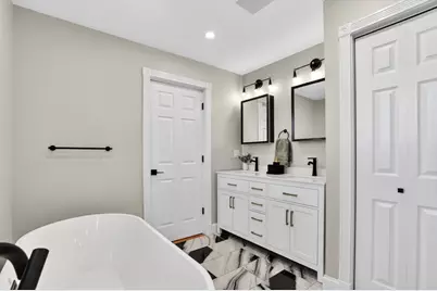 1 Goddard Dr, Nahant, MA 01908 - Photo 25