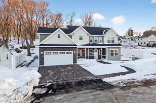 1 Goddard Dr, Nahant, MA 01908 - Photo 3