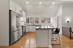 32 Temple St, Boston, MA 02114 - Photo 7