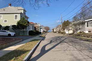 10 Channing St, Quincy, MA 02170 - Photo 25