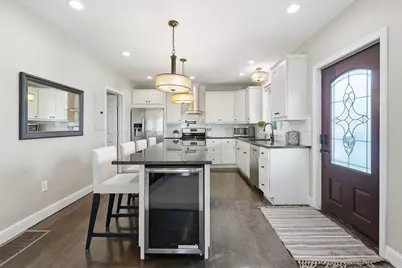 108-110 Burrill St #1, Swampscott, MA 01907 - Photo 5