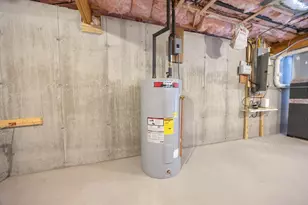 49 Pheasant Hill Rd, Attleboro, MA 02703 - Photo 27