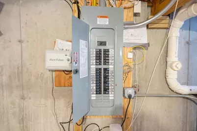 49 Pheasant Hill Road, Attleboro, MA 02703 - Photo 25