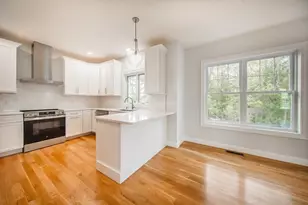 18 Strongwater Dr, Salem, MA 01970 - Photo 7