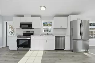 2900 Cranberry Hwy, Wareham, MA 02538 - Photo 3