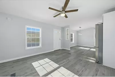 2900 Cranberry Hwy #17, Wareham, MA 02538 - Photo 7