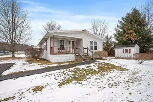 14 Amber Wy, Raynham, MA 02767 - Photo 3