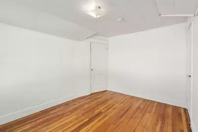 9 Elmwood St #N/A, Worcester, MA 01602 - Photo 13