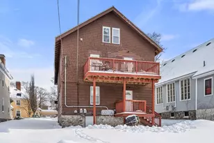 9 Elmwood St, Worcester, MA 01602 - Photo 23