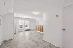 9 Elmwood St, Worcester, MA 01602 - Photo 17