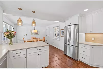 17 Parkland Dr, Wayland, MA 01778 - Photo 7