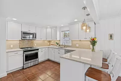 17 Parkland Dr, Wayland, MA 01778 - Photo 5