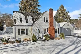 17 Parkland Dr, Wayland, MA 01778 - Photo 1